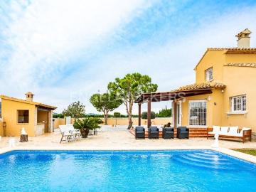 Chalet, Denia