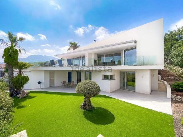 Chalet, Denia