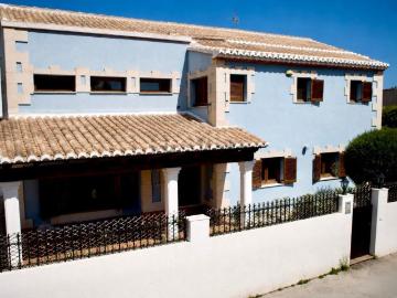 Chalet, Denia