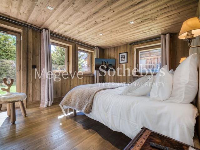 Chalet des Ours Proche du centre et des pistes de ski