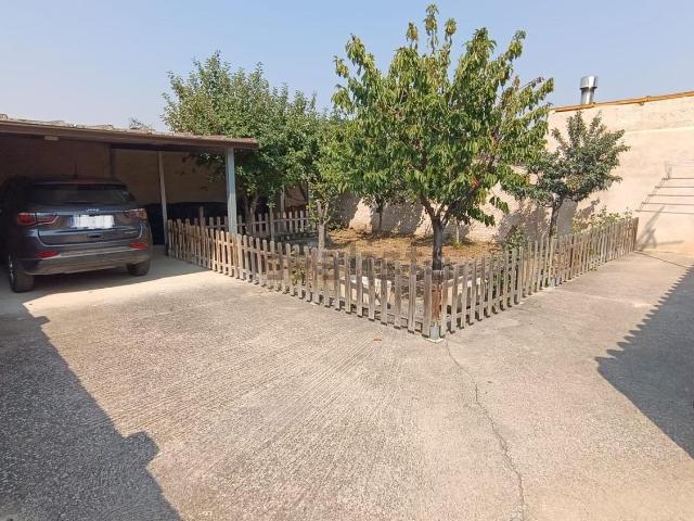 Chalet, Entrala