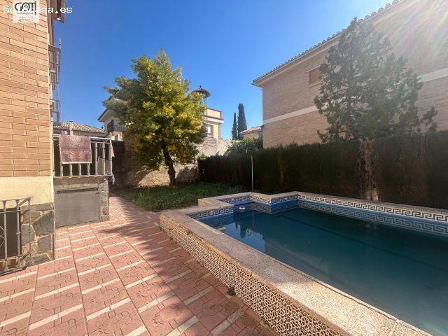 Chalet en Cajar con piscina