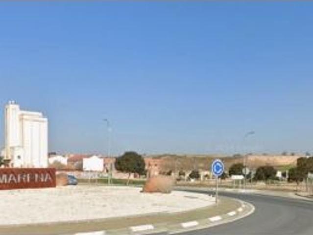 CHALET EN CAMARENA