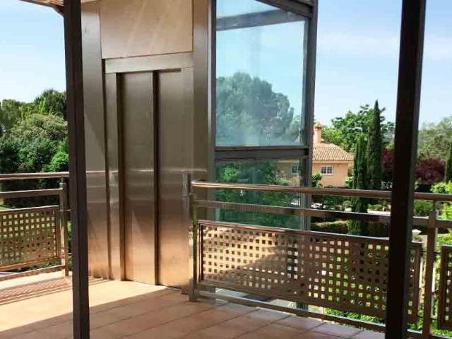 CHALET EN CIUDALCAMPO