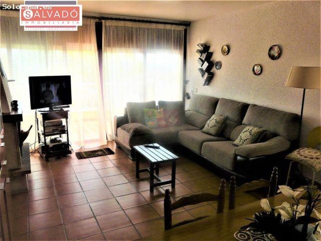 CHALET EN ALBINYANA CON JARDÍN Y PISCINA !