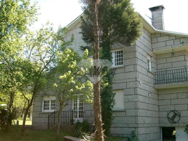 CHALET EN ALQUILER ANUAL EN VILLAGARCIA