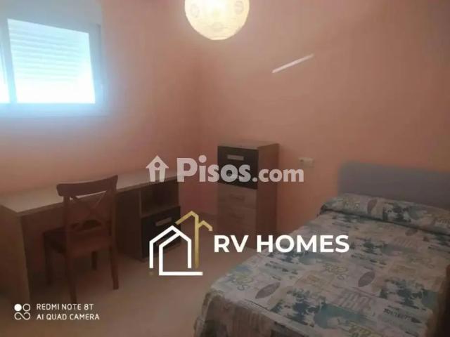 Chalet en alquiler en Cáceres Capital