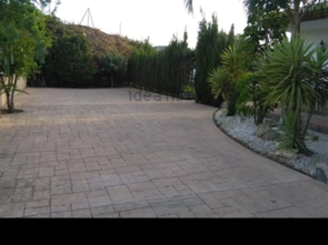Chalet en alquiler en Calahonda, Mijas