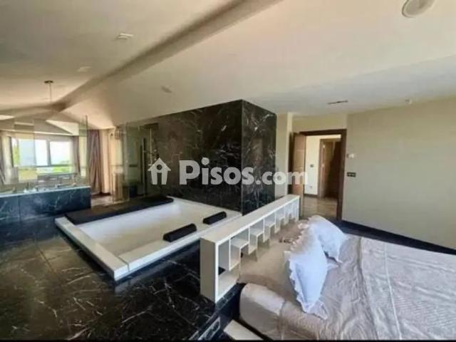 Chalet en alquiler en Calle Calle Kristobal Balenziaga S N