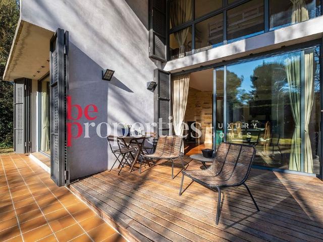 Chalet en alquiler en calle Canari, Sant Cugat del Vallès, de 350 m² 4 habitaciones por 4.500