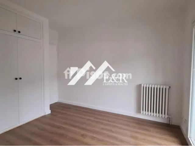 Chalet en alquiler en Calle Carrer Guillem Areny