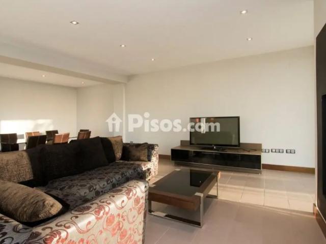Chalet en alquiler en Calle Charinas, 8