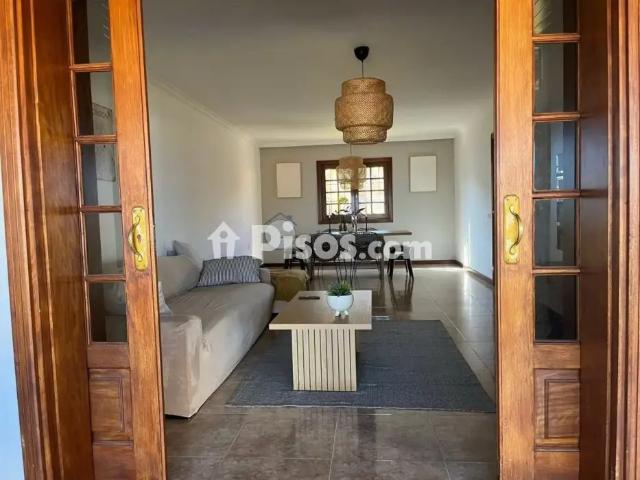 Chalet en alquiler en Calle Alvarado
