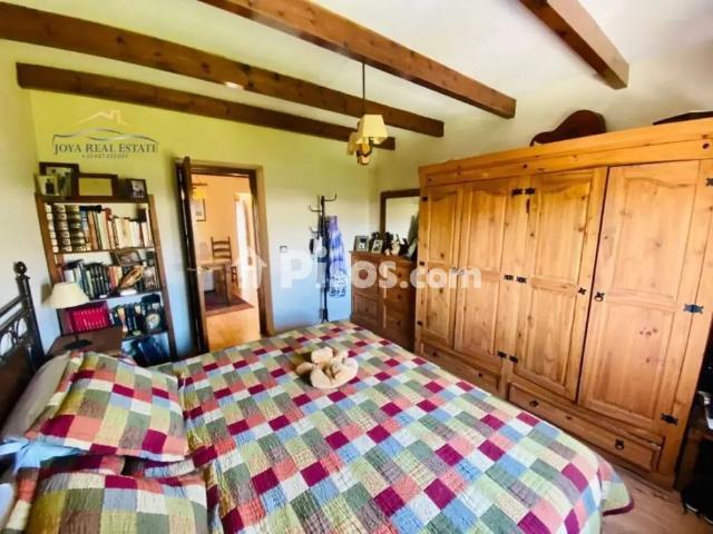 Chalet en alquiler en Calle Almendros