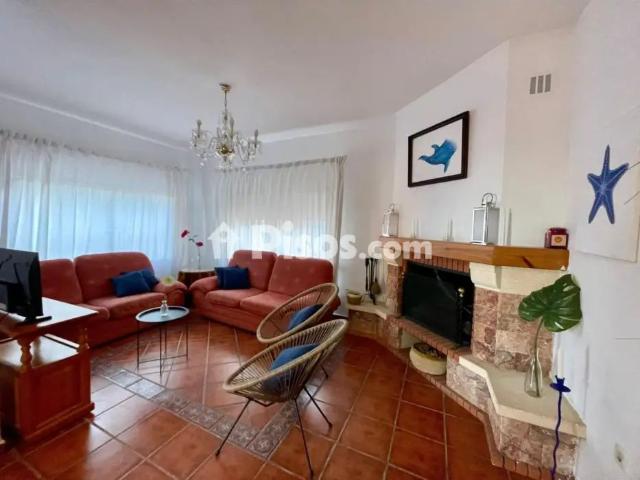 Chalet en alquiler en Calle Barriada Fernández
