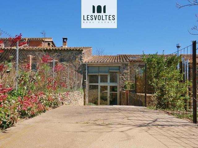Chalet en alquiler en calle Gi, Rupià, de 106 m² 2 habitaciones por 1.500