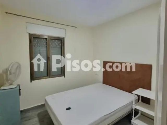 Chalet en alquiler en Calle de Constancia