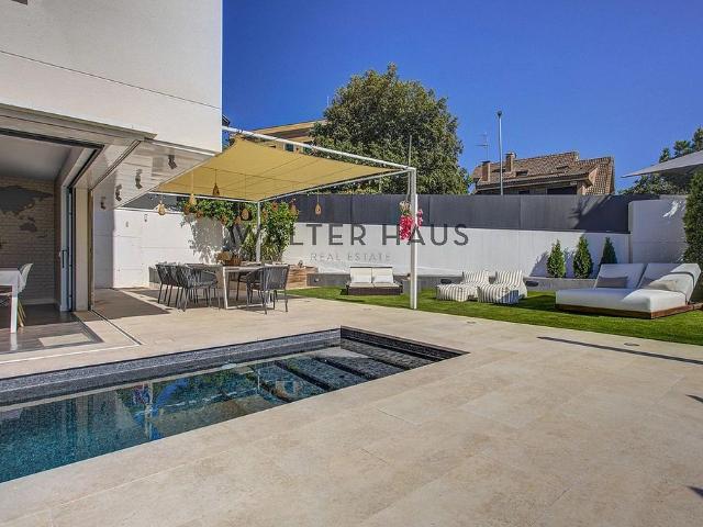 Chalet en alquiler en calle De Can Basseda, Barcelona, de 860 m² 10 habitaciones por 25.000
