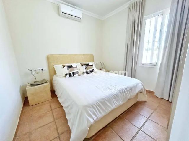 Chalet en alquiler en Calle de Bellavista, 7