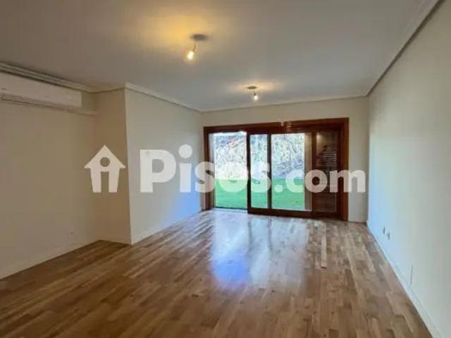 Chalet en alquiler en Calle de Jimenez Diaz, cerca de Calle del Doctor Marañón