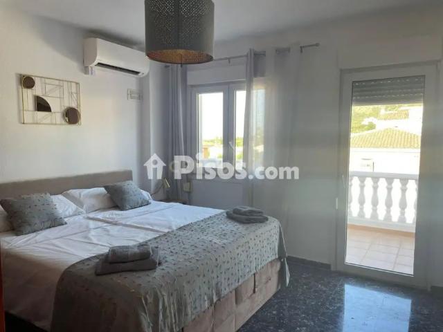 Chalet en alquiler en Calle de la Cartagenera