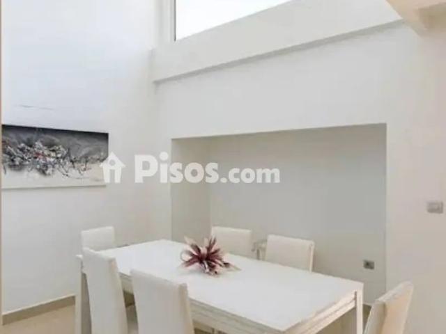 Chalet en alquiler en Calle de la Noria