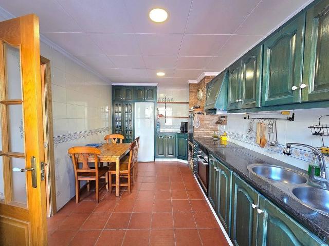 Chalet en alquiler en calle De la Riera, Calella, de 144 m² 3 habitaciones por 4.700