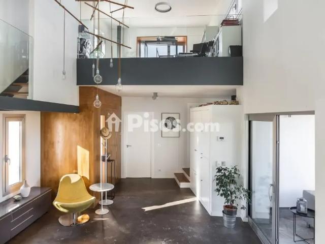 Chalet en alquiler en Calle de la Tórtola