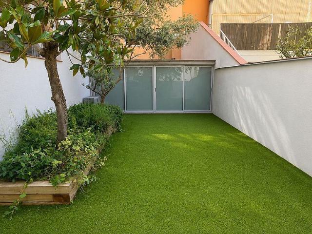 Chalet en alquiler en calle De L'infant Martí, Terrassa, de 117 m² 3 habitaciones por 1.500
