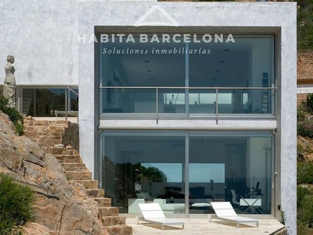 Chalet en alquiler en calle De Sa Roncadora, Palafrugell, de 414 m² 5 habitaciones por 8.000