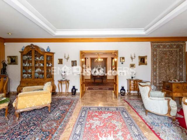 Chalet en alquiler en Calle de Saliente, cerca de Calle de Acacias