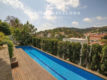 Chalet en alquiler en calle De Palafolls, Barcelona, de 392 m² 5 habitaciones por 8.750