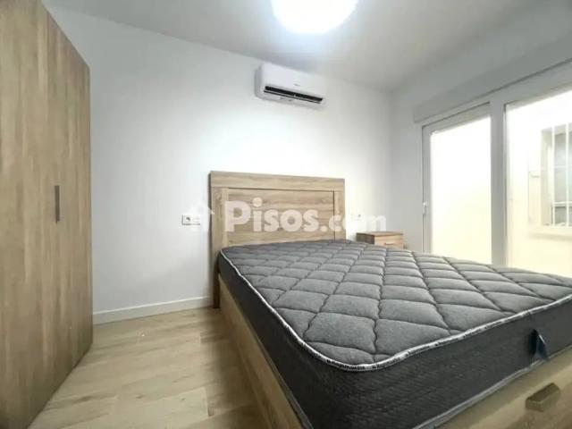 Chalet en alquiler en Calle del Mar del Coral