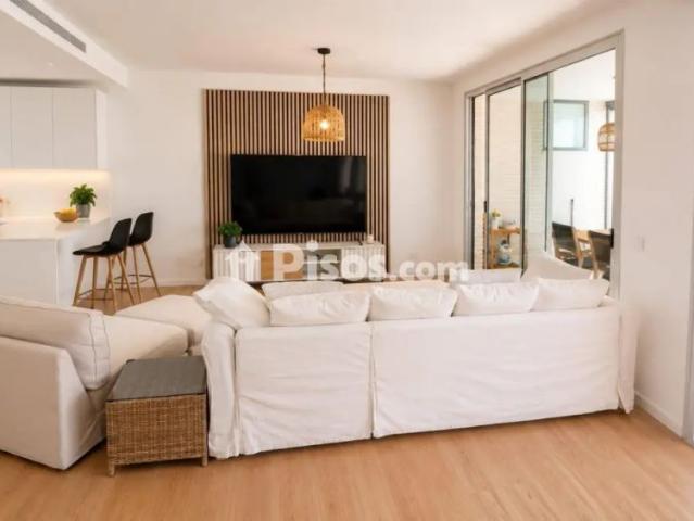 Chalet en alquiler en Calle del Pintor Fernando Soria