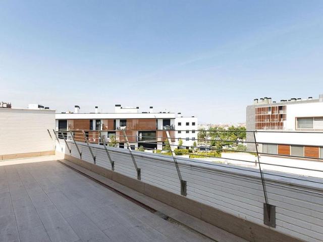 Chalet en alquiler en calle Del Poble Amazic, Sant Quirze del Vallès, de 307 m² 5 habitaciones por 3.300