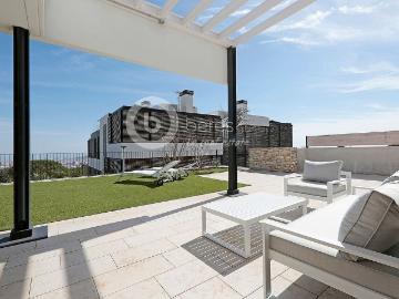 Chalet en alquiler en calle Del Saüc, Barcelona, de 400 m² 7 habitaciones por 14.000