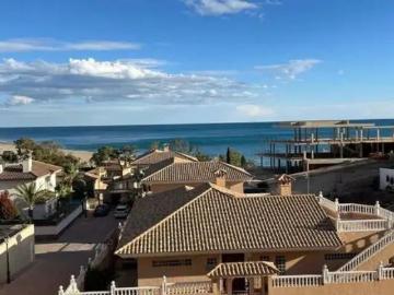Chalet en alquiler en Calle Elcomar