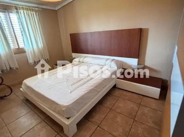 Chalet en alquiler en Calle Eslida