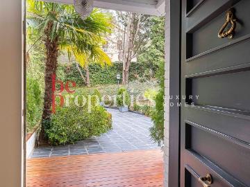 Chalet en alquiler en calle Oceà Atlàntic, Sant Cugat del Vallès, de 400 m² 6 habitaciones por 6.400