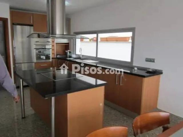Chalet en alquiler en Calle La Cornisa No Number