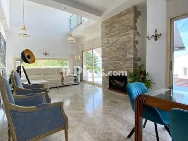 Chalet en alquiler en Calle Margallo S N