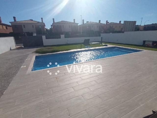 Chalet en alquiler en calle Mas del Clot, Cambrils, de 393 m² 5 habitaciones por 2.990