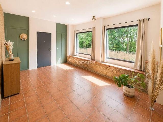 Chalet en alquiler en calle Sant Ferriol, Sarrià de Ter, de 350 m² 4 habitaciones por 2.150