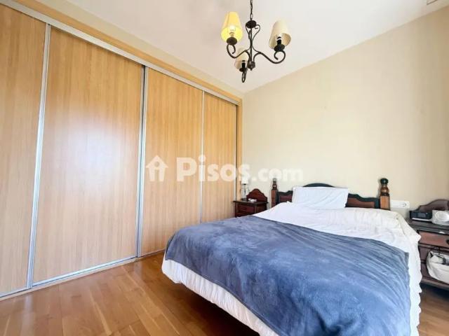 Chalet en alquiler en Calle Suiza