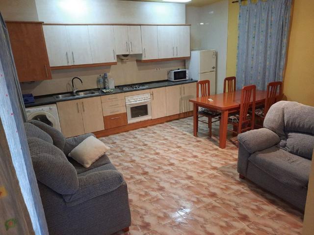 Chalet en alquiler en calle Raval Sant Josep, Aldea, l´, de 85 m² 3 habitaciones por 600