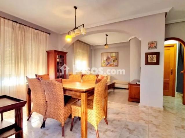 Chalet en alquiler en Calle Reino Unido, 4