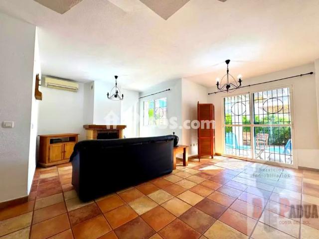 Chalet en alquiler en Calle Urb. Perla Bahia