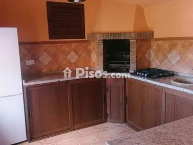 Chalet en alquiler en Calle Urbanizacion Montes de Casares, 2