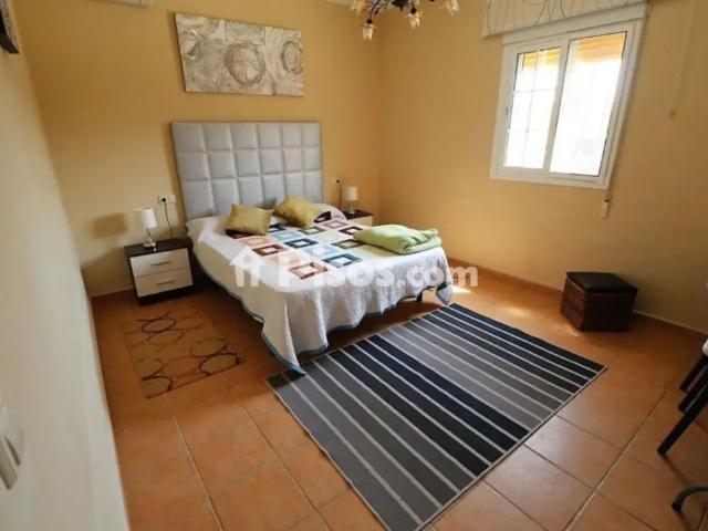 Chalet en alquiler en Calle Zona Rural