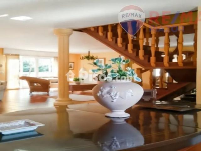 Chalet en alquiler en Calle Zaramacedo, Número 0